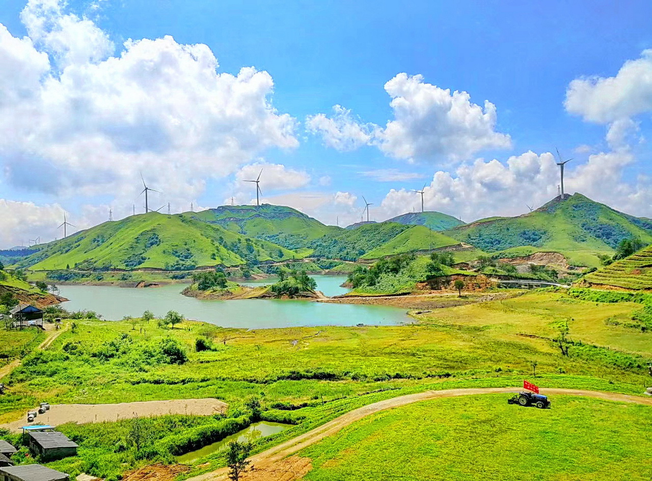 草原 广阔 护眼 风景大片壁纸(风景静态壁纸) - 静态壁纸下载 - 元气壁纸